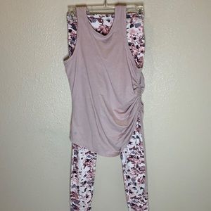 2 Piece Set! Apana Top & Floral Leggings
